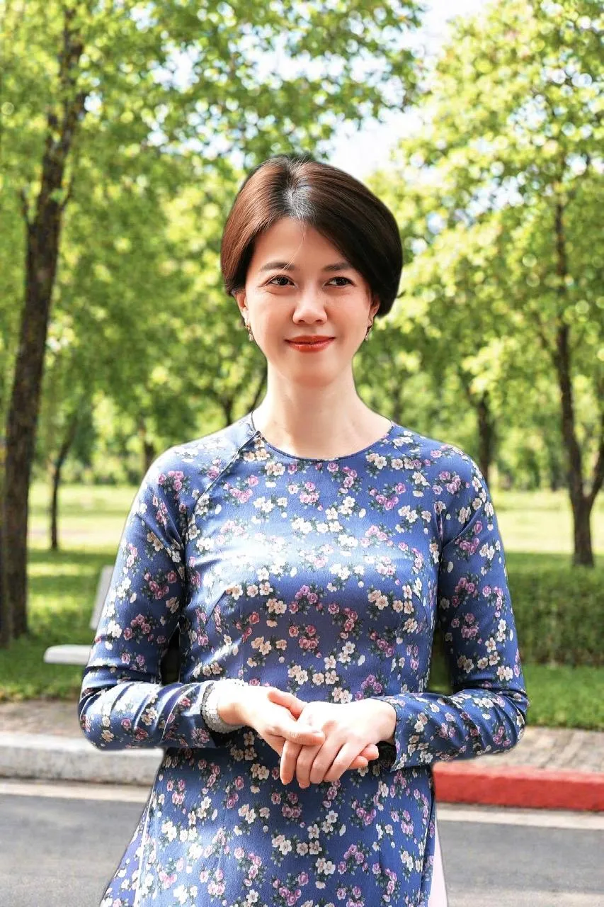 Chân dung TS. Trịnh Thục Hiền